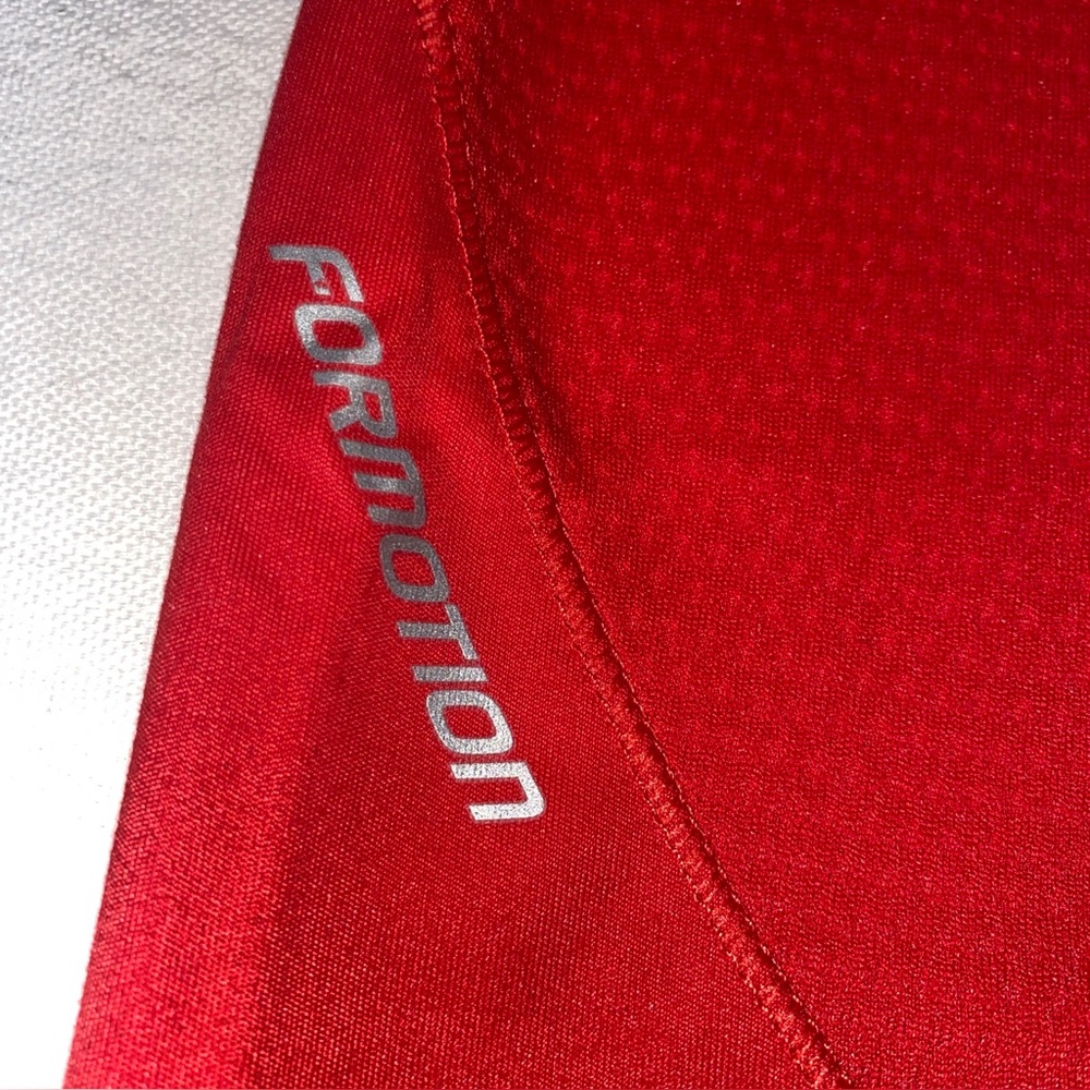Adidas Clima365 Pullover‎ Shirts
Athletic Tee - Picture 8 of 14